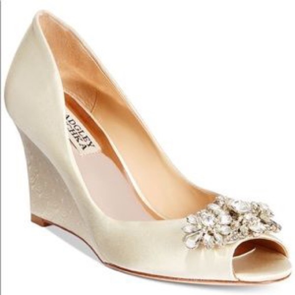 NWT Badgley Mischka Women's Dara Wedge Sandal